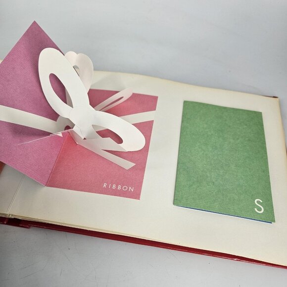 Vintage 1994 Robert Sabuda The Christmas Alphabet Pop-Up Book Hardcover Orchard - Picture 8 of 12